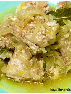 Una foto de Bonito encebollado estilo Conil