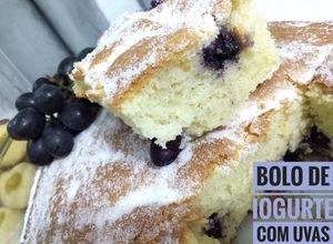 Foto de Bolo de iogurte de kefir com uvas