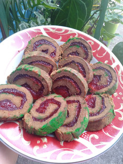 Foto resep Bolu Gulung Moca Selai Strawberry metode all in one