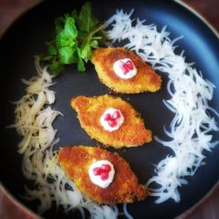 Left Over Veggies/Sabzi Cutlets A picture of Left Over Veggies/Sabzi Cutlets.