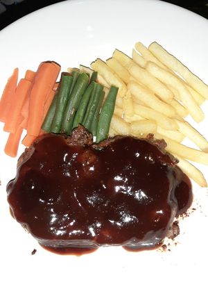 Foto resep Rib eye steak with blackpepper sauce