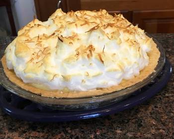 Popular Cuisine Coconut Cream Pie Delicious Nutritious