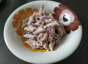 Foto di Pennette integrali, crescenza e bresaola
