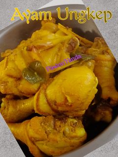 Foto resep Ayam Ungkep Bumbu Kuning