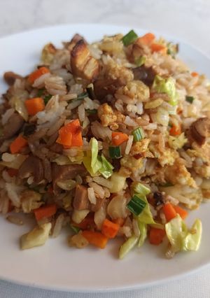 Una foto de Arroz chaufa de champiñones