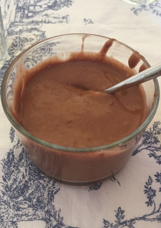Una foto de Mousse de plátano y chocolate