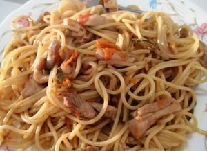 Foto principal de Espaguetis con pollo dieta fodmap