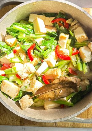 Foto resep Tumis Putih Telur Sawi hijau (27)