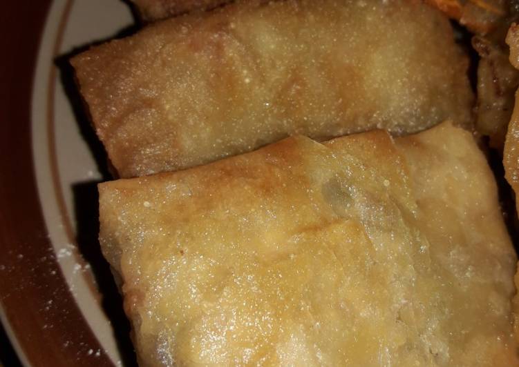 Martabak tahu kornet