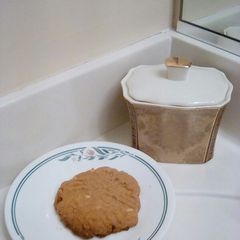 3 Ingredient Crispy, Crunchy Peanut Butter Cookies🥜🍪🥜🍪🥜 A picture of 3 Ingredient Crispy, Crunchy Peanut Butter Cookies🥜🍪🥜🍪🥜.