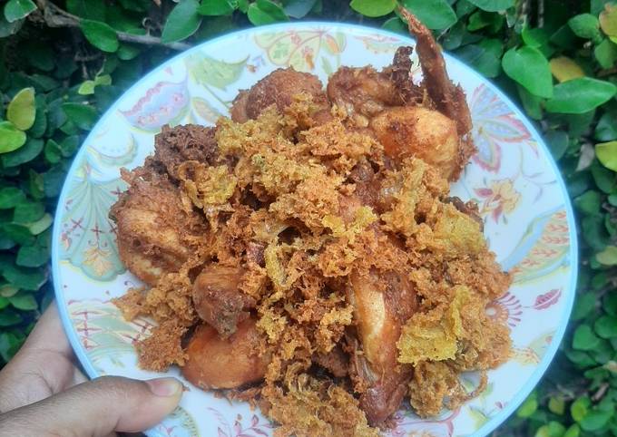 Ayam goreng kremesan telur