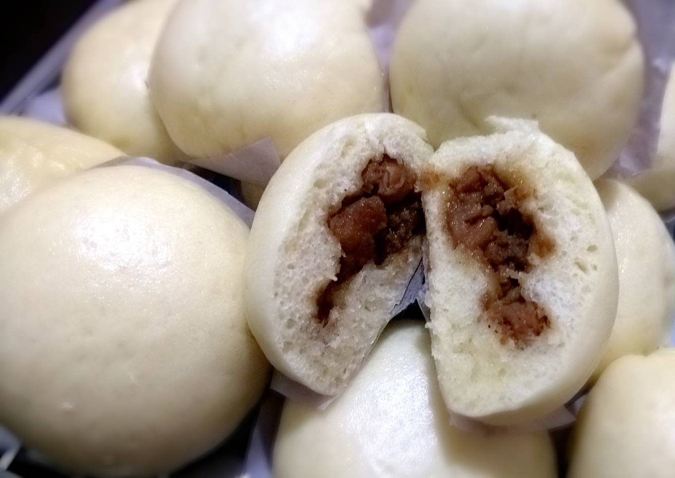 Bakpao (Chinese Baozi by CSF)