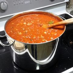 A picture of Spaghetti sauce.