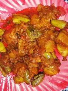 আলু কুমড়ো পটলের ডালনা(aloo kumro potoler dalna recipe in Bengali) রেসিপির প্রধান ছবি