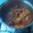 Guiso de carne de pavo con tomate
