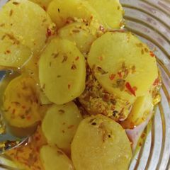 A picture of Zeerey waley aloo.