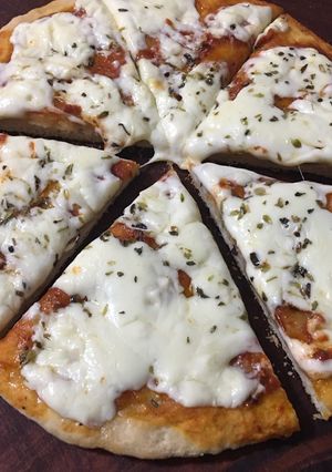 Una foto de Pizza con harina de arvejas