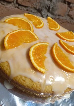Una foto de 🍊🍊Bizcochuelo de naranja🍊🍊