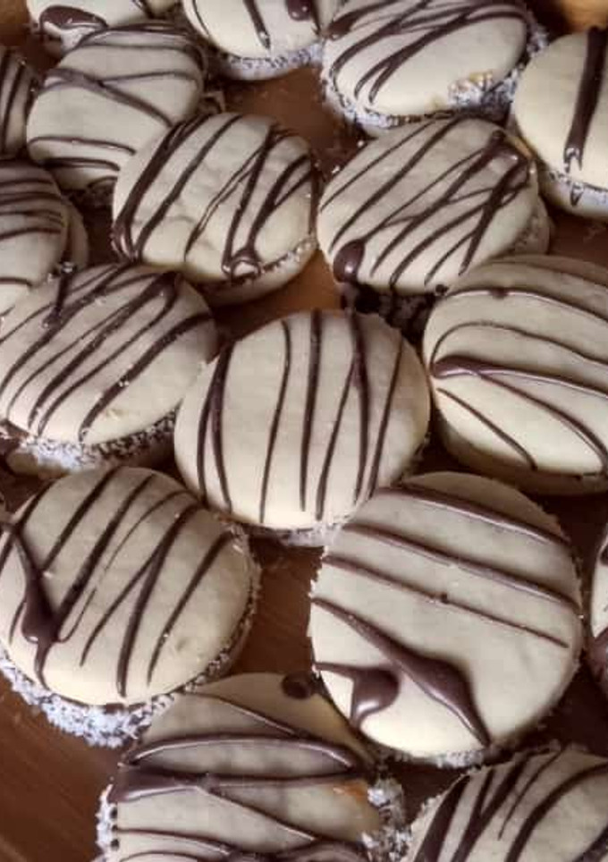 Una foto de Alfajores de Maicena