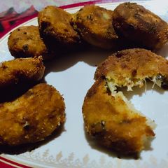 A picture of Chicken Potato Cheese Cutlets.