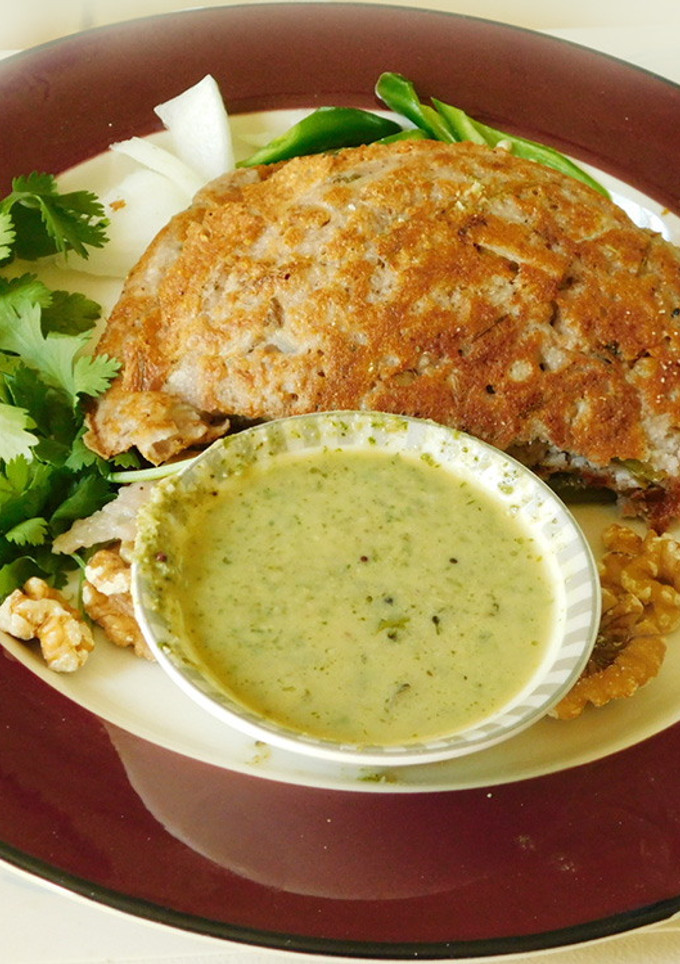 நேற்று இட்லி இன்று காய்கறிகள் கலந்த (MULTI VEG) ஊத்தப்பம்(uthappam recipe in tamil) செய்முறை முக்கிய புகைப்படம்