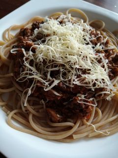 Vegán bolognai spagetti recept fotója