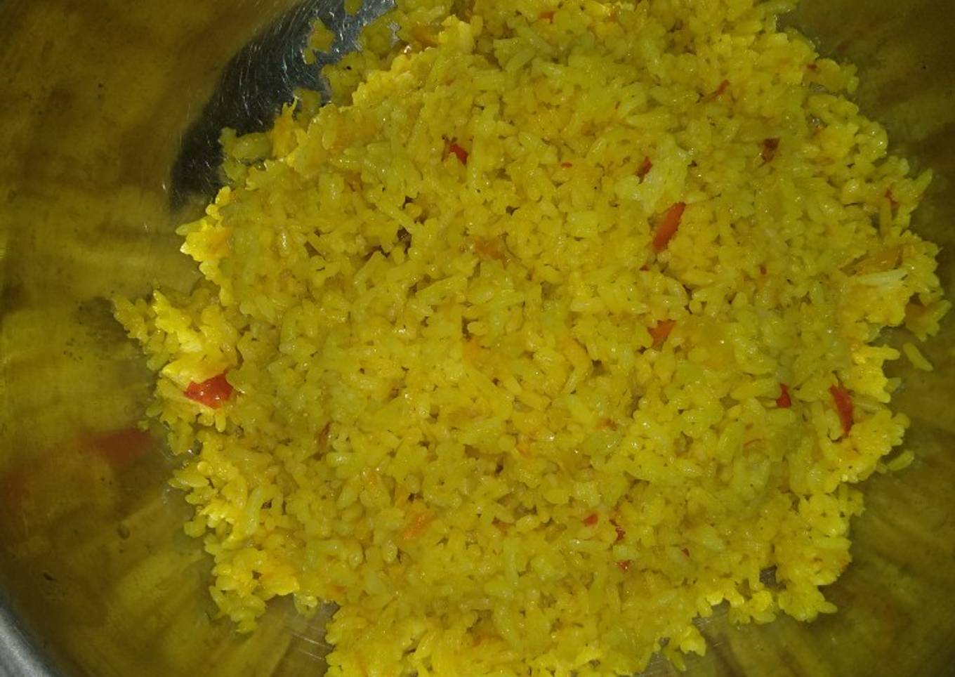 Nasi goreng kunyit