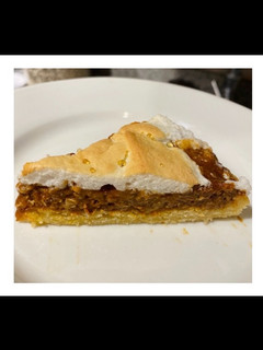 Una foto de Tarta de Manjar Nuez 🥧
