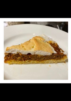 Una foto de Tarta de Manjar Nuez 🥧