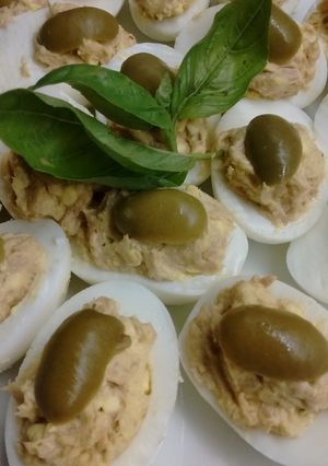 Una foto de Huevos rellenos 