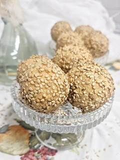 Una foto de Mini bocados de queso con harina de almendras en Air Fryer