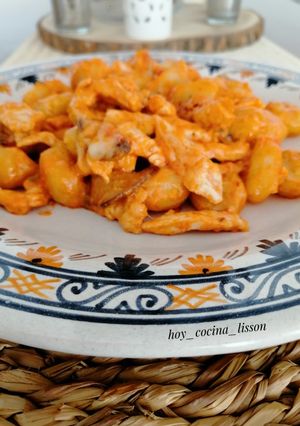 Foto principal de Ñoquis con pollo