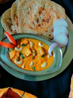 કાજુ પનીર બટર મસાલા (Kaju Paneer Butter Masala Recipe In Gujarati) રેસીપી મુખ્ય ફોટો