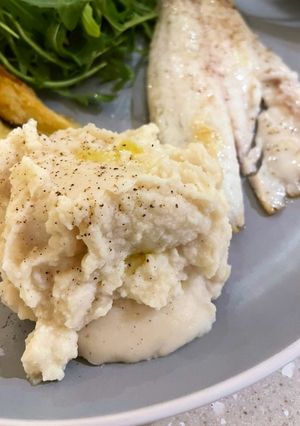 A picture of Butter Bean & Cauliflower Mash.
