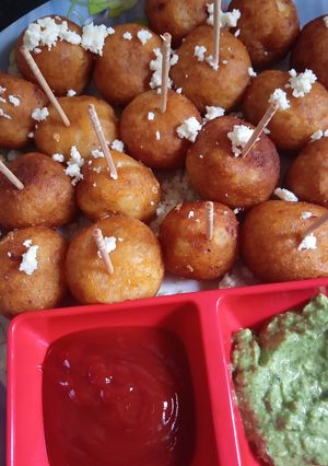 A picture of Cheese Balls.