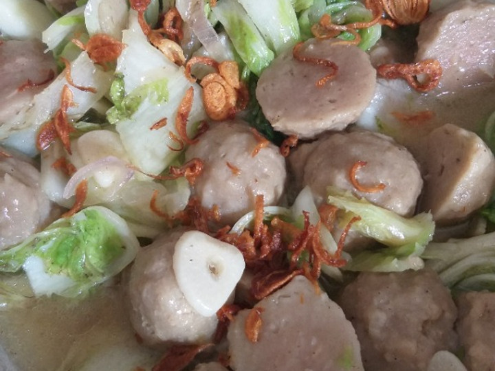 Resep Tumis sawi putih dan bakso yang Enak