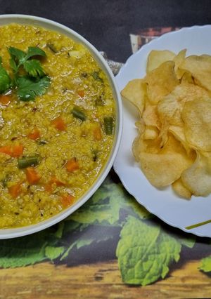 A picture of Vegetable Daliya Khichdi for Kids.