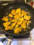 Gnocchi di zucca sbagliati con burro salvia mostarda di Cremona e coppa croccante
