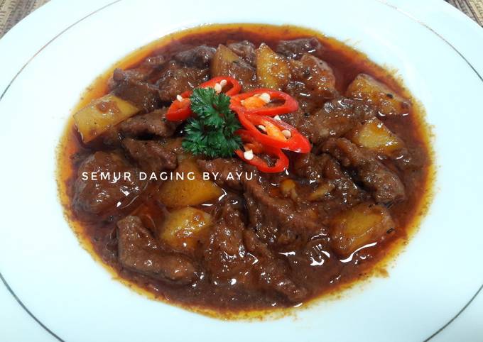 Semur Daging Kentang (#PR_AnekaSemur)