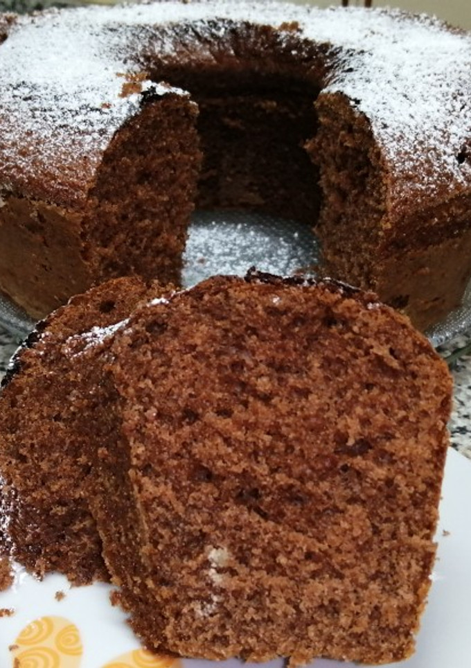 Una foto de Bizcocho de chocolate / sin batidora