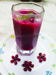 A picture of Pink beauty Mocktail.