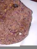Hamburguesa de porotos negros y repollo colorado