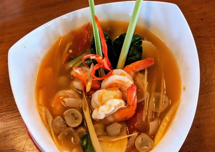 Step-by-Step Guide to Prepare Super Quick Homemade Tom Yum Goong