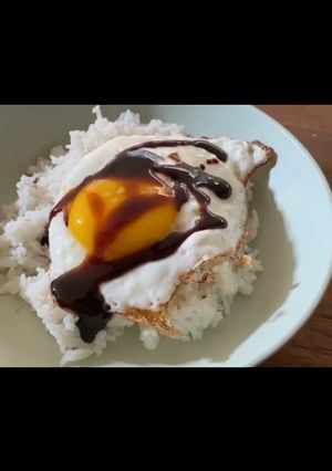 Foto resep Nasi dan telur dadar kecap💃