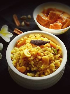 ভুনি খিচুড়ি রেসিপির প্রধান ছবি