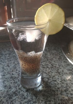 A picture of Basil seeds lemonade.