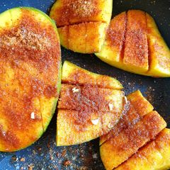 A picture of Tawa Fry raw mango.