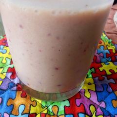 A picture of Banana smoothie.