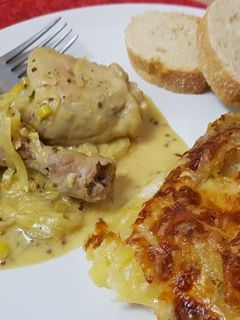 Una foto de Pollo a la mostaza al estilo Jamie Oliver