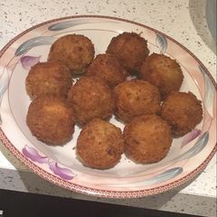 Chicken and potato cheeseballs A picture of Chicken and potato cheeseballs.